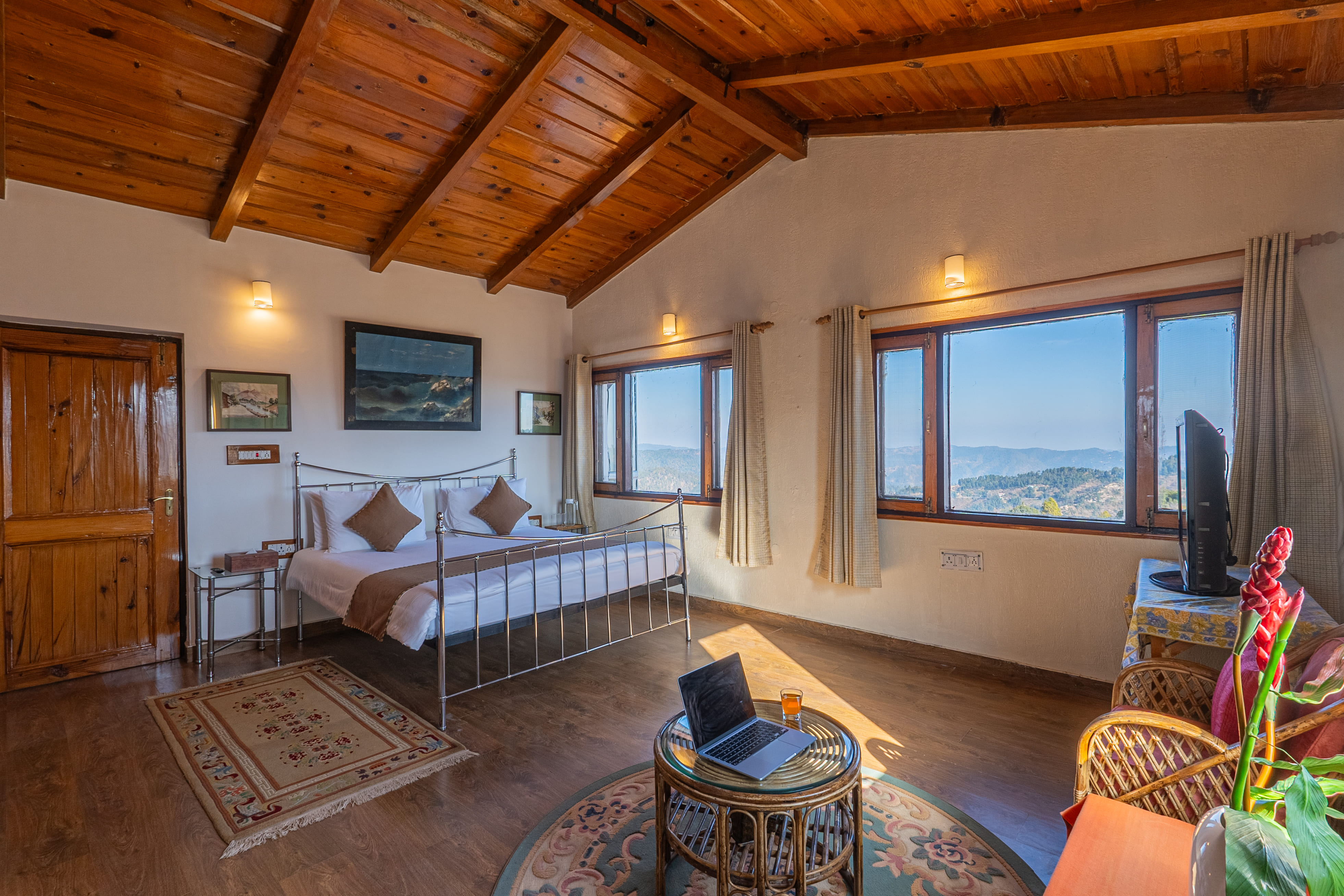 Windchimes Dhanachuli - Hill Villas - Uttarakhand