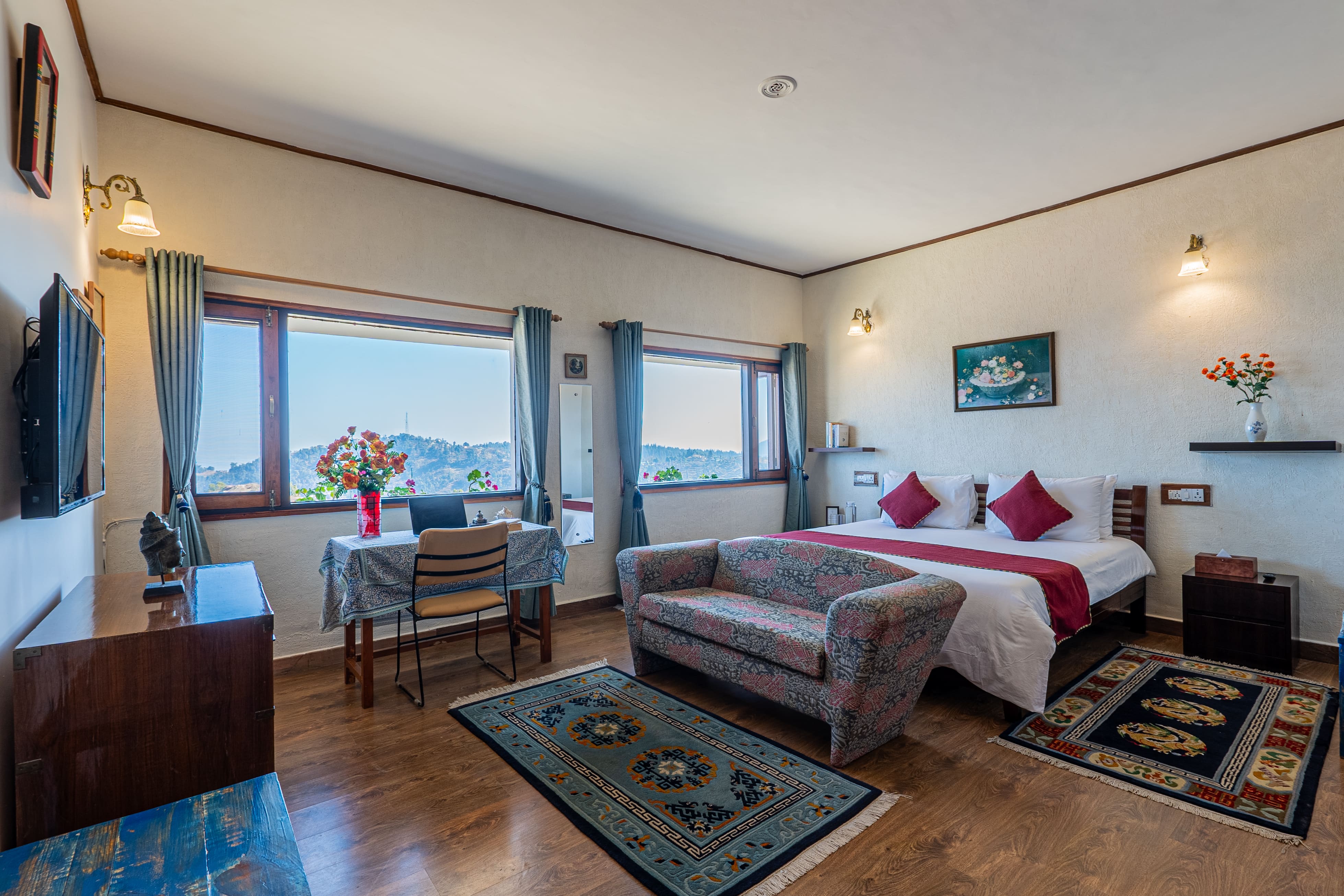 Windchimes Dhanachuli - Hill Villas - Uttarakhand