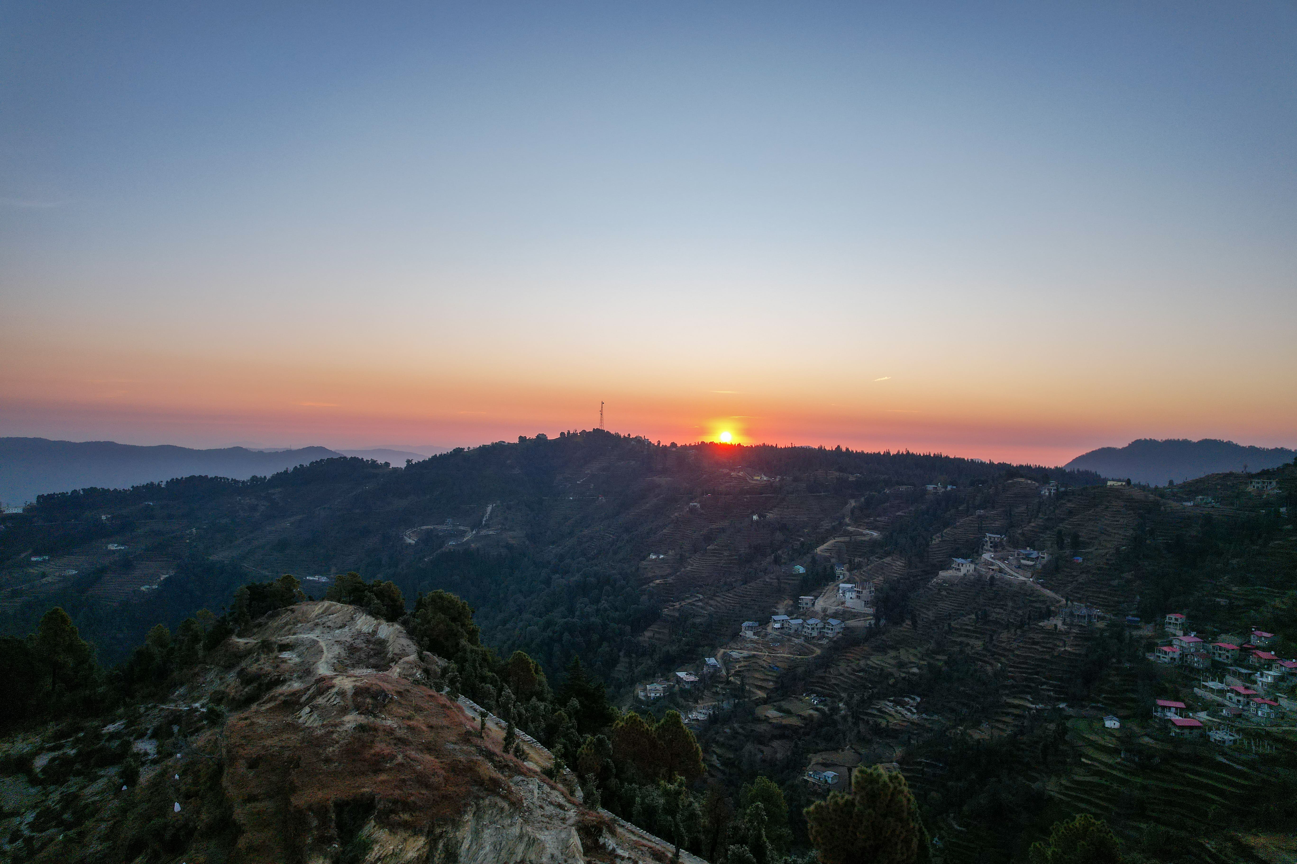 Windchimes Dhanachuli - Hill Villas - Uttarakhand