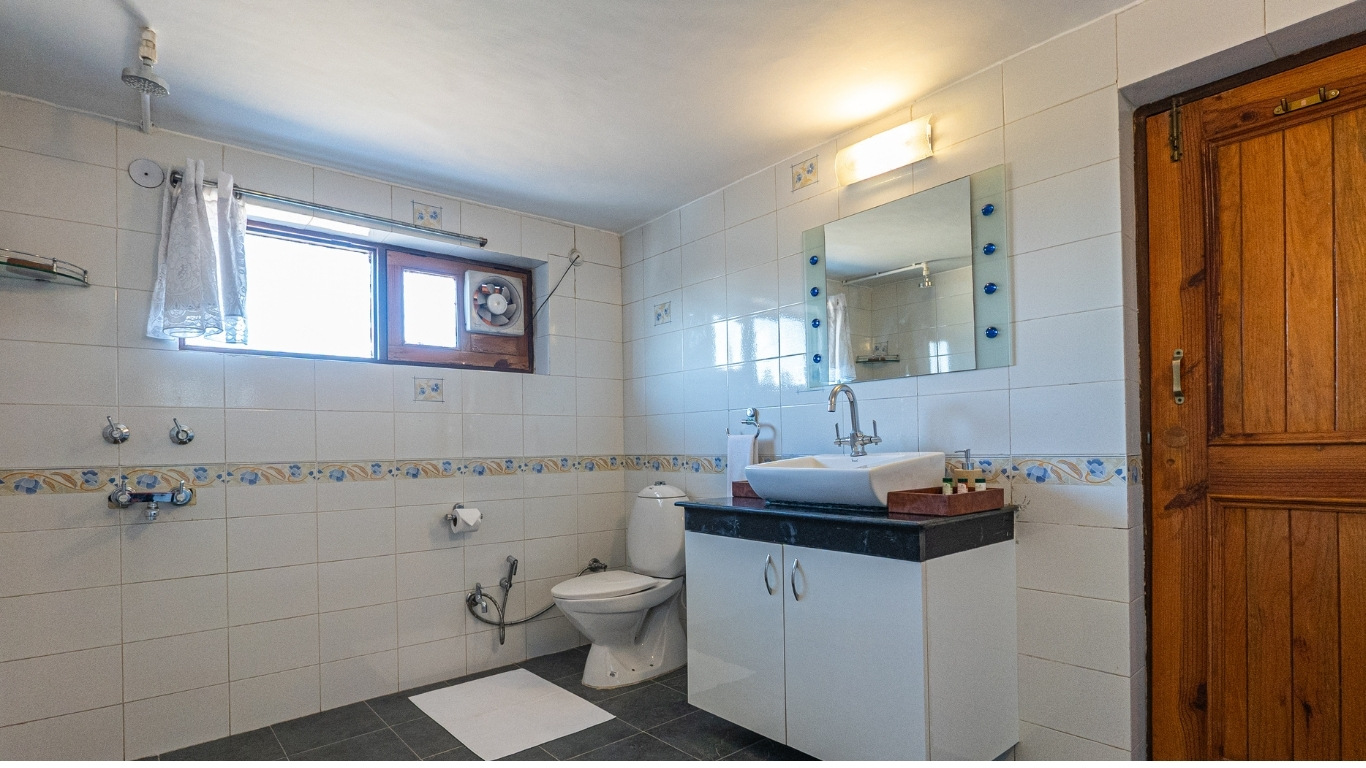 Windchimes Dhanachuli - Hill Villas - Uttarakhand